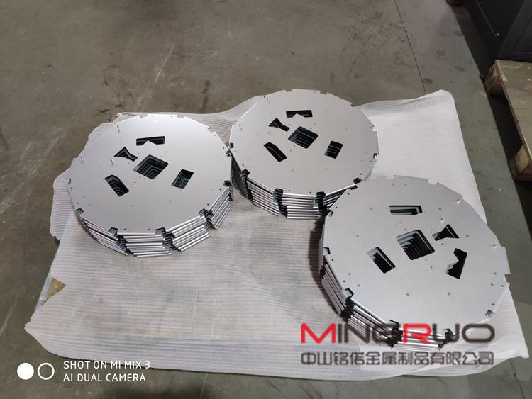 【鈑金加工知識(shí)】為什么水果罐頭大多用玻璃罐，肉罐頭用金屬罐子